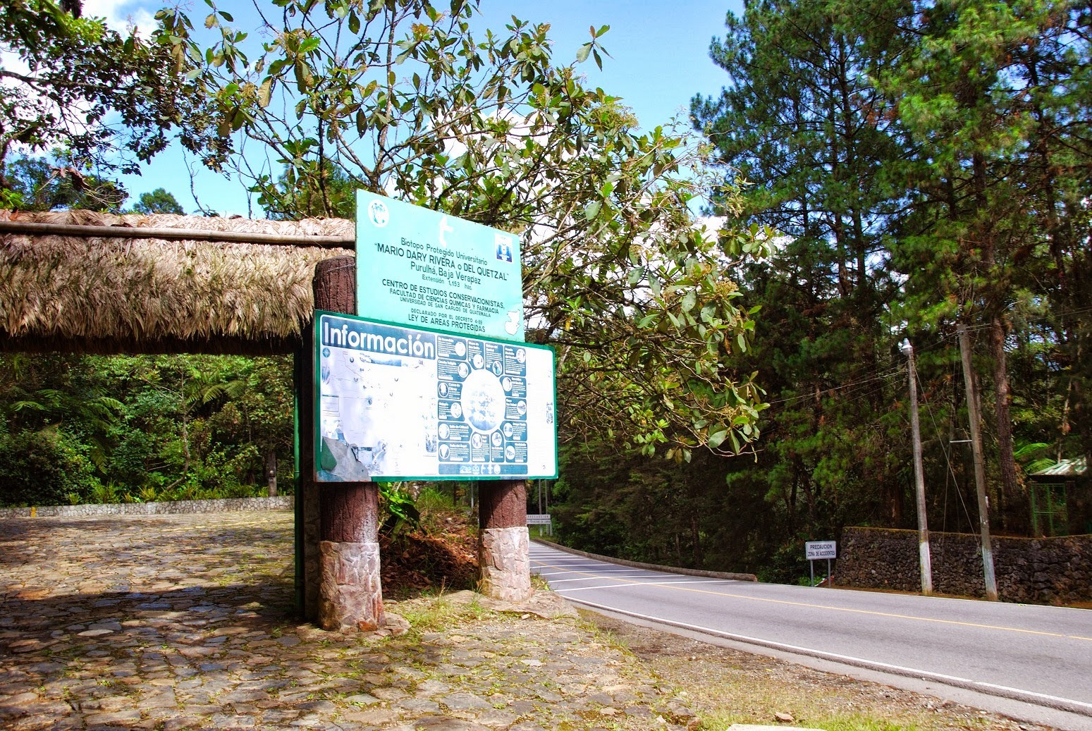 Gwatemala - Rezerwat Biotopo del Quetzal